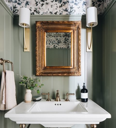 credit stoffer photography interiors and jean stoffer design powder room 1 1632418828